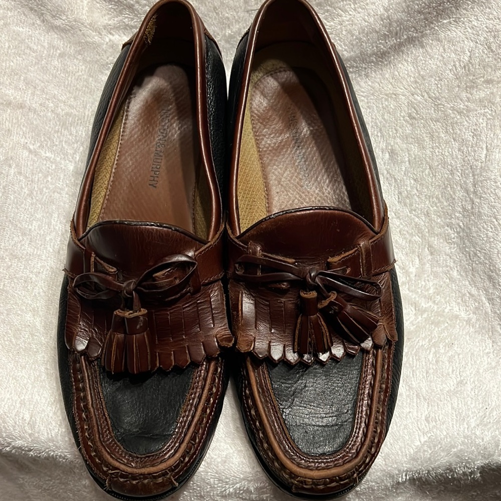 Johnson Murphy mens tassel loafers size 9